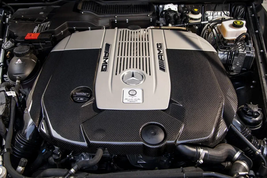 That is a very pretty M275 V12 engine. Image: Mercedez-Benz USA